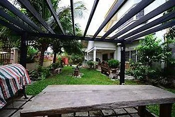 Edcelent Guesthouse Davao 2*,