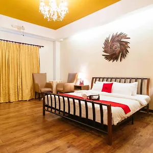 Hotel Reddoorz Plus Near Abreeza Mall